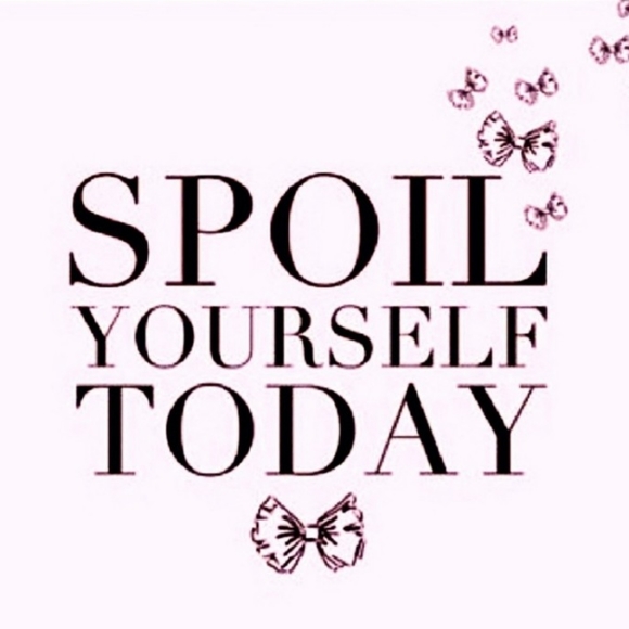 4 DOILIES Collection Crochet White Pink Floral Grannycore Cottagecore Dainty VNT - Picture 9 of 9